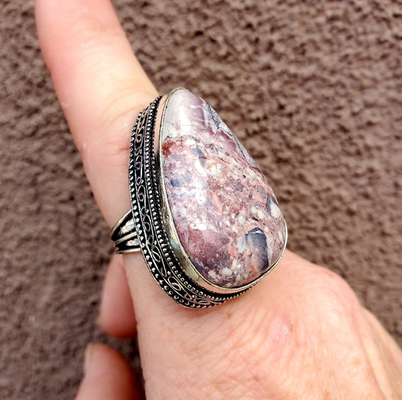 New Huge Pink Brecciated Mookaite 925 Silver Ring. - Picture 3 of 9